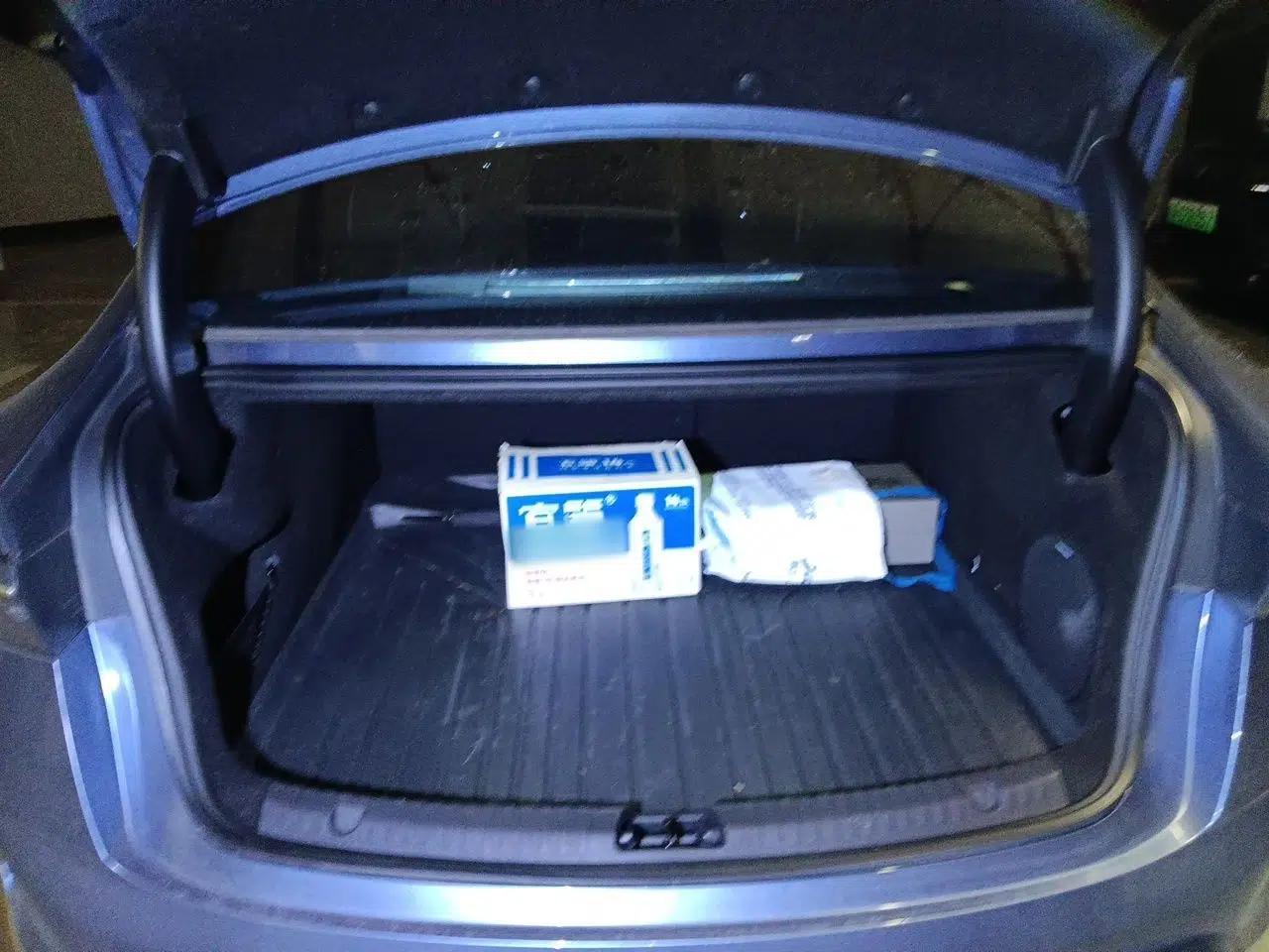 BYD Seal 2022 550 km Standard Range Rear-Wheel Drive Prestige Version — миниатюра 20