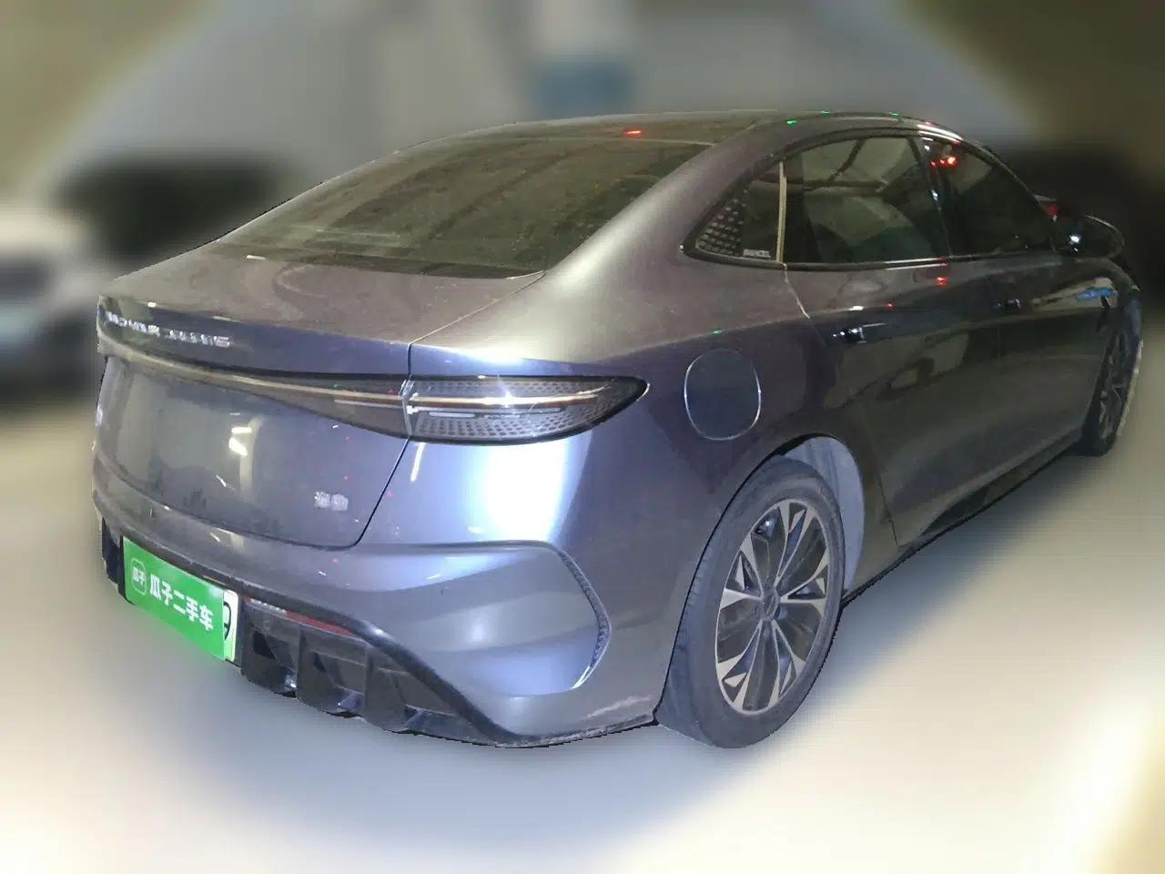 BYD Seal 2022 550 km Standard Range Rear-Wheel Drive Prestige Version — миниатюра 6