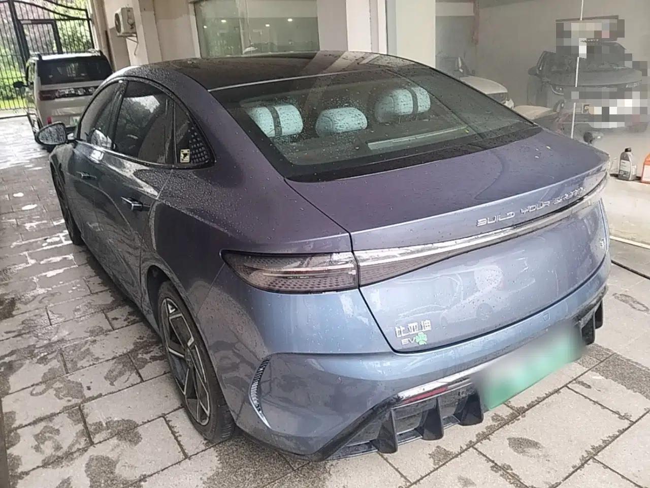 BYD Seal 2022 550 km Standard Range Rear-Wheel Drive Prestige Version — миниатюра 4