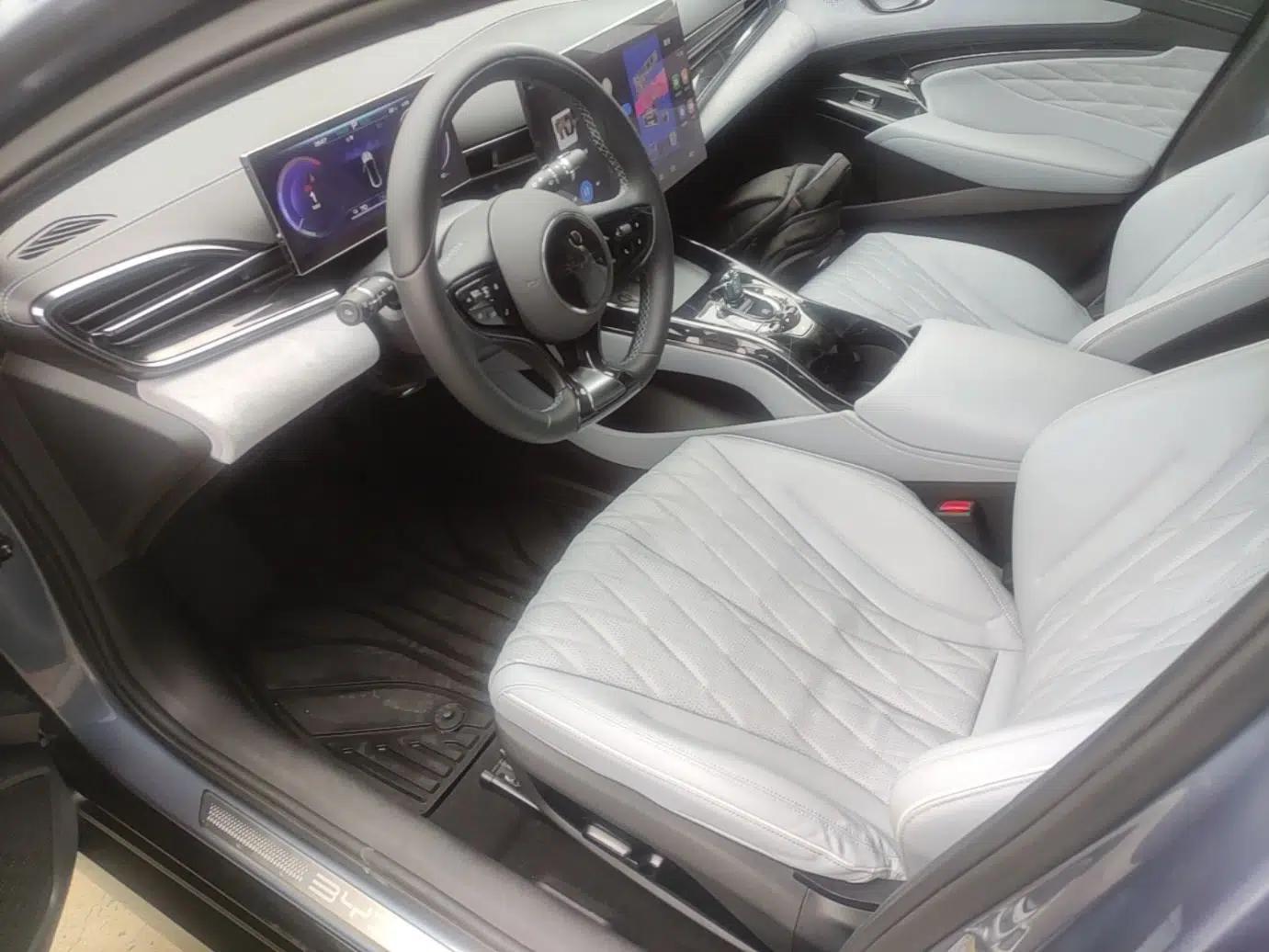BYD Seal 2022 550 km Standard Range Rear-Wheel Drive Elite Version — миниатюра 17