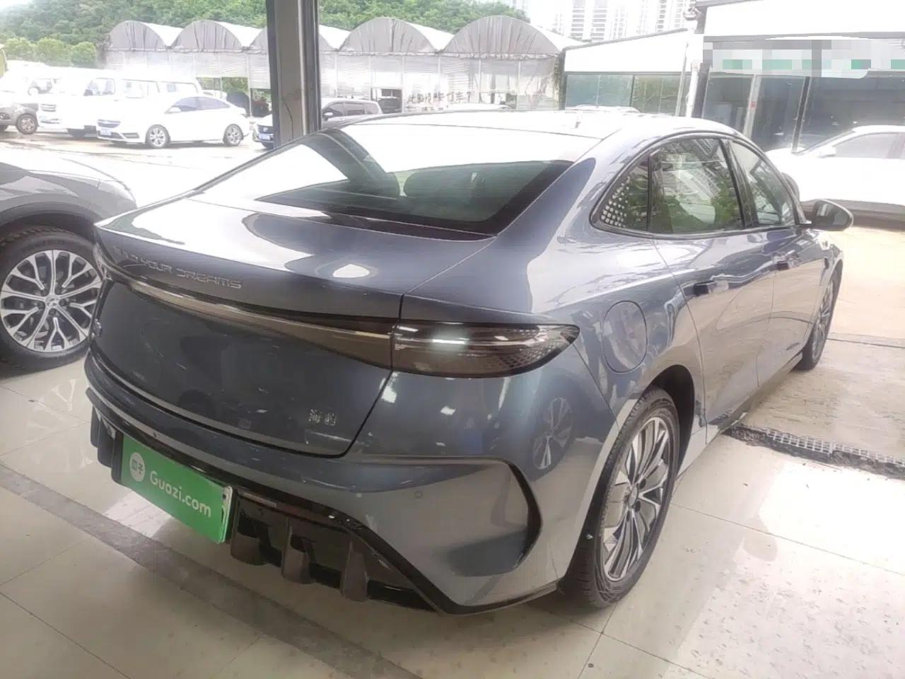 BYD Seal 2022 550 km Standard Range Rear-Wheel Drive Elite Version — миниатюра 4