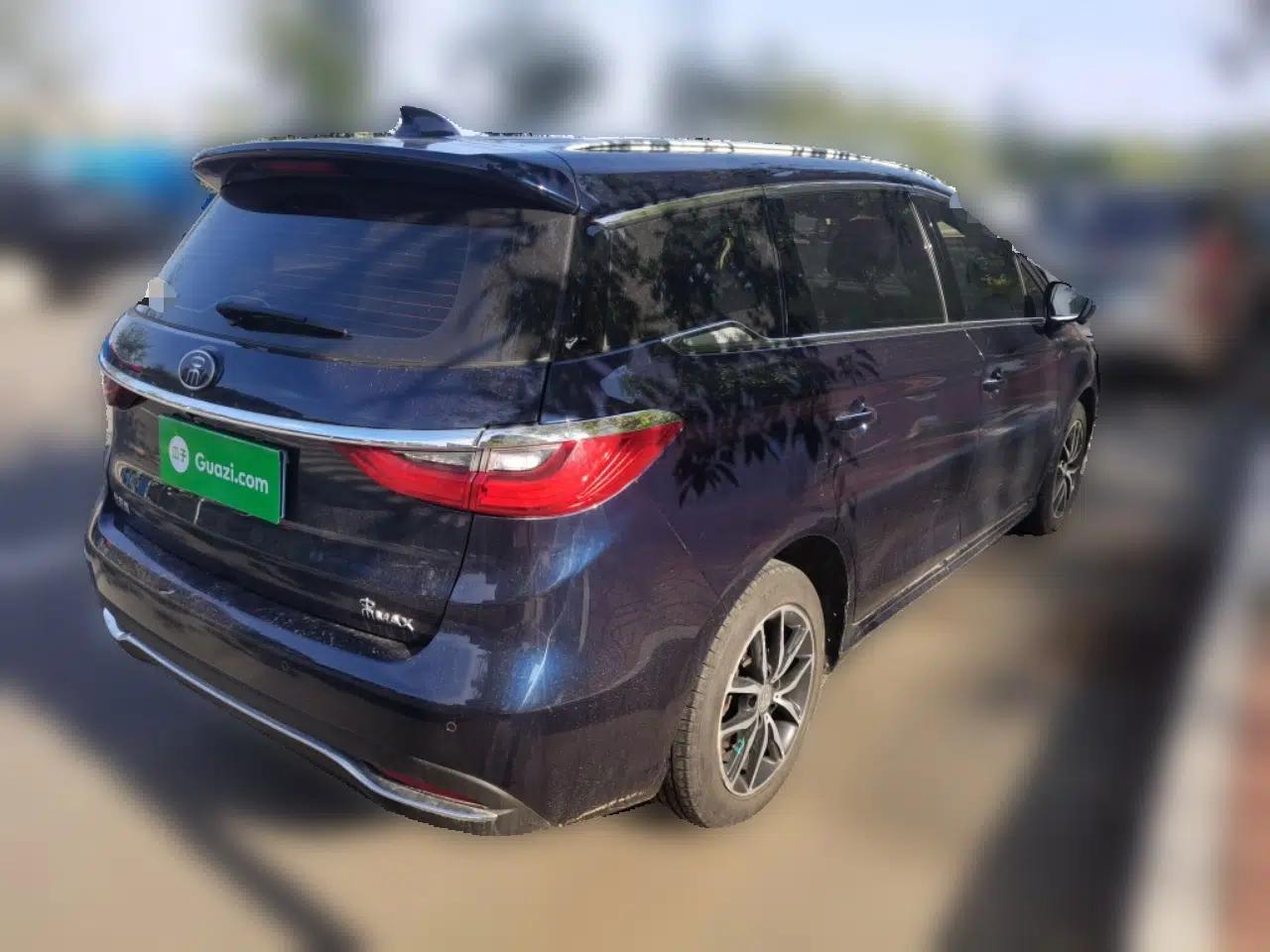 BYD Song MAX 2018 1.5T Automatic Smart Connect Elite Model with 6 Seats — миниатюра 6