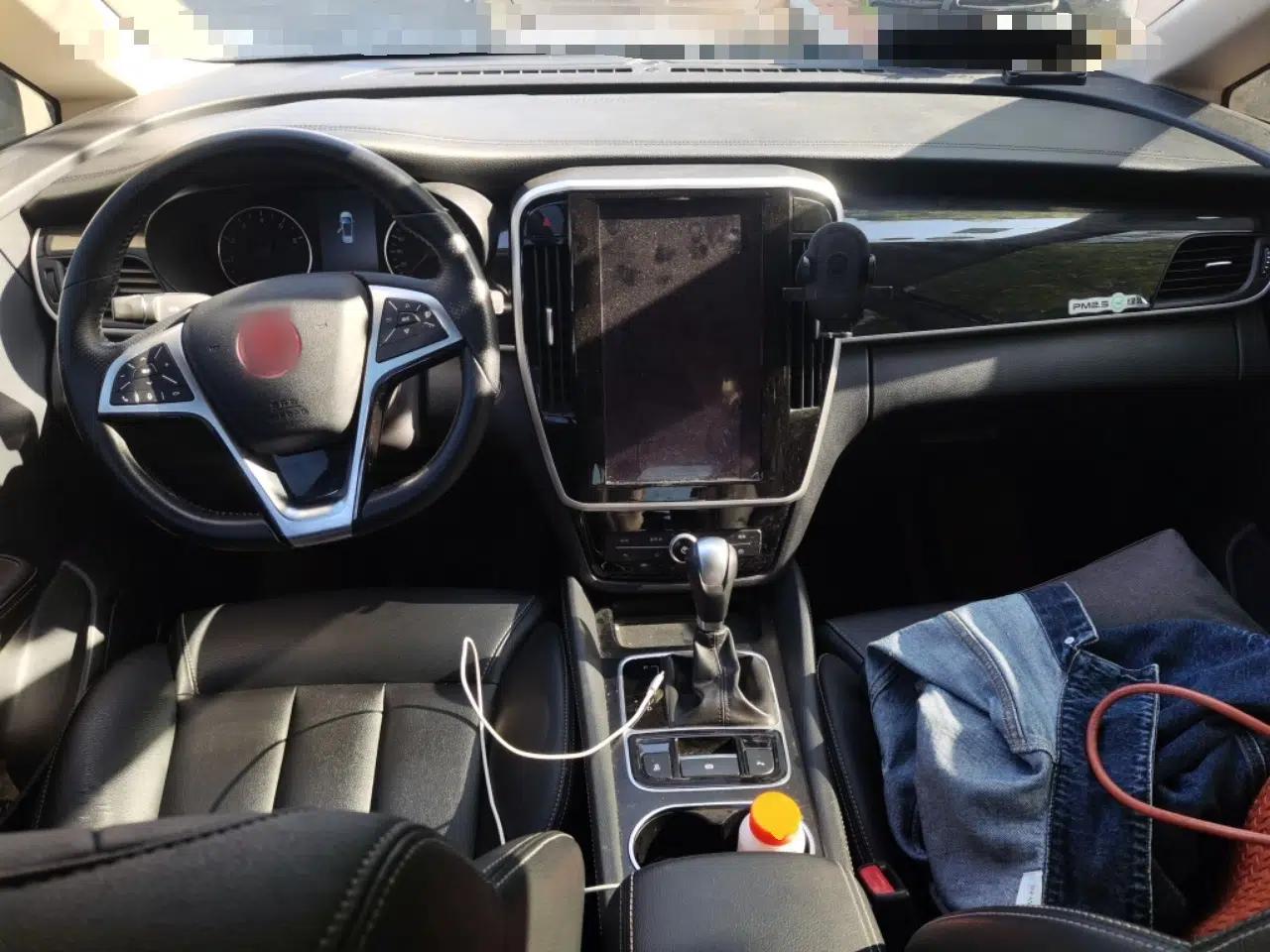 BYD Song MAX 2018 1.5T Automatic Smart Connect Elite Model with 6 Seats — миниатюра 10
