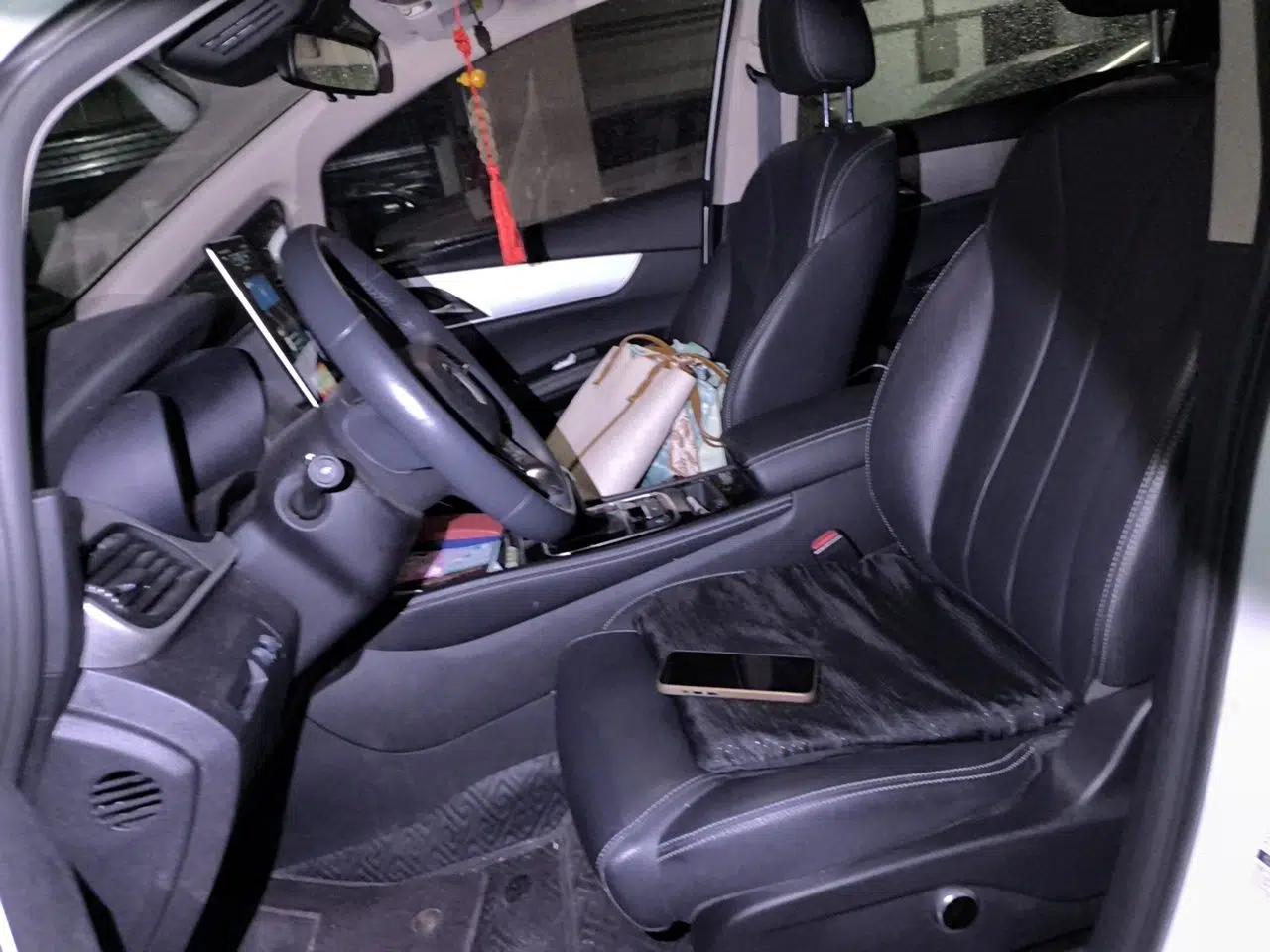 BYD Song MAX 2021 Upgraded Model 1.5T Automatic Flagship 7-Seater — миниатюра 16