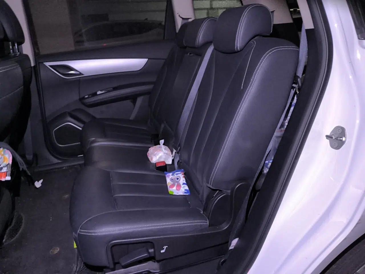 BYD Song MAX 2021 Upgraded Model 1.5T Automatic Flagship 7-Seater — миниатюра 18