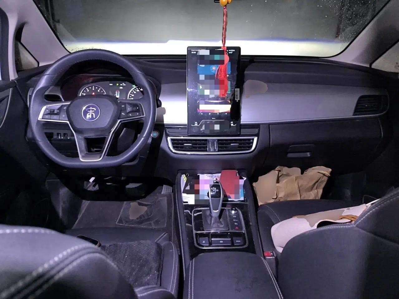 BYD Song MAX 2021 Upgraded Model 1.5T Automatic Flagship 7-Seater — миниатюра 10