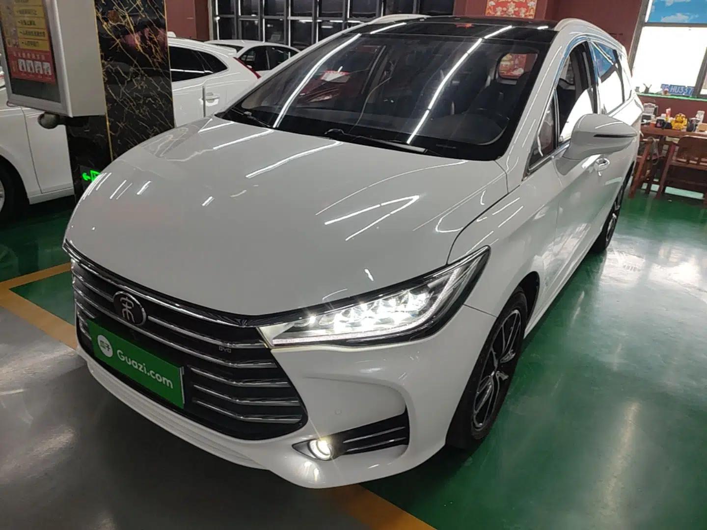 BYD Song MAX 2018 1.5T Automatic Smart Connect Flagship 7-Seater — миниатюра 1