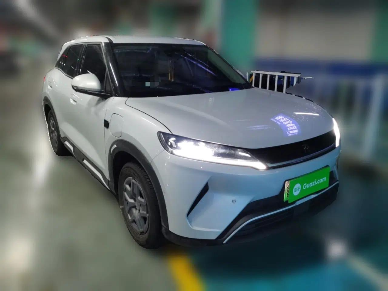BYD Yuan UP 2025 Intelligent Driving Version 401 KM Dynamic Edition — миниатюра 3