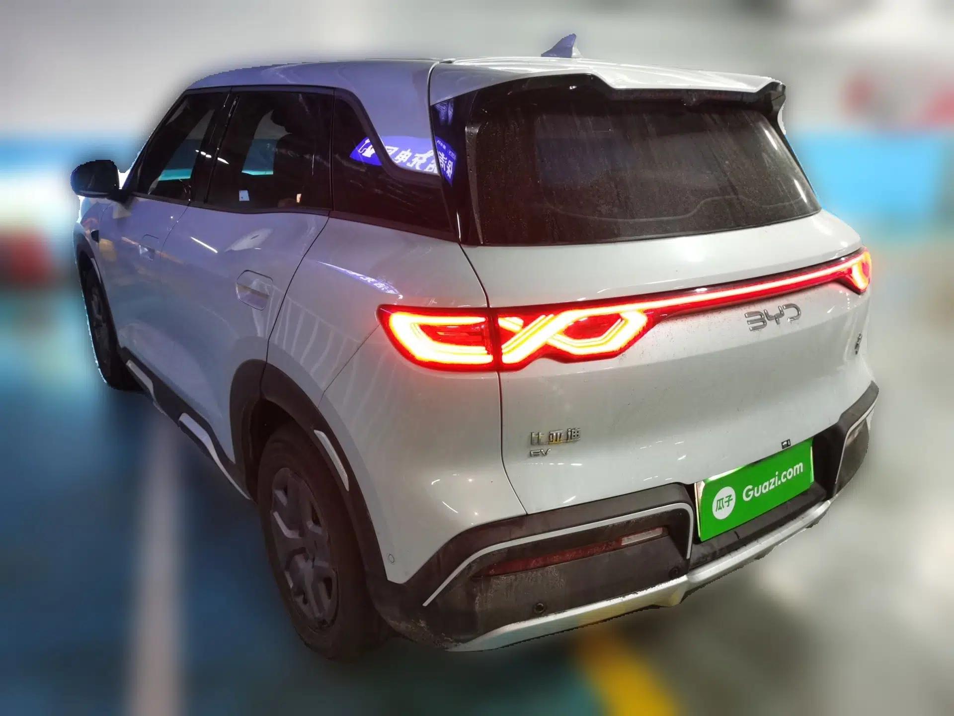 BYD Yuan UP 2025 Intelligent Driving Version 401 KM Dynamic Edition — миниатюра 4