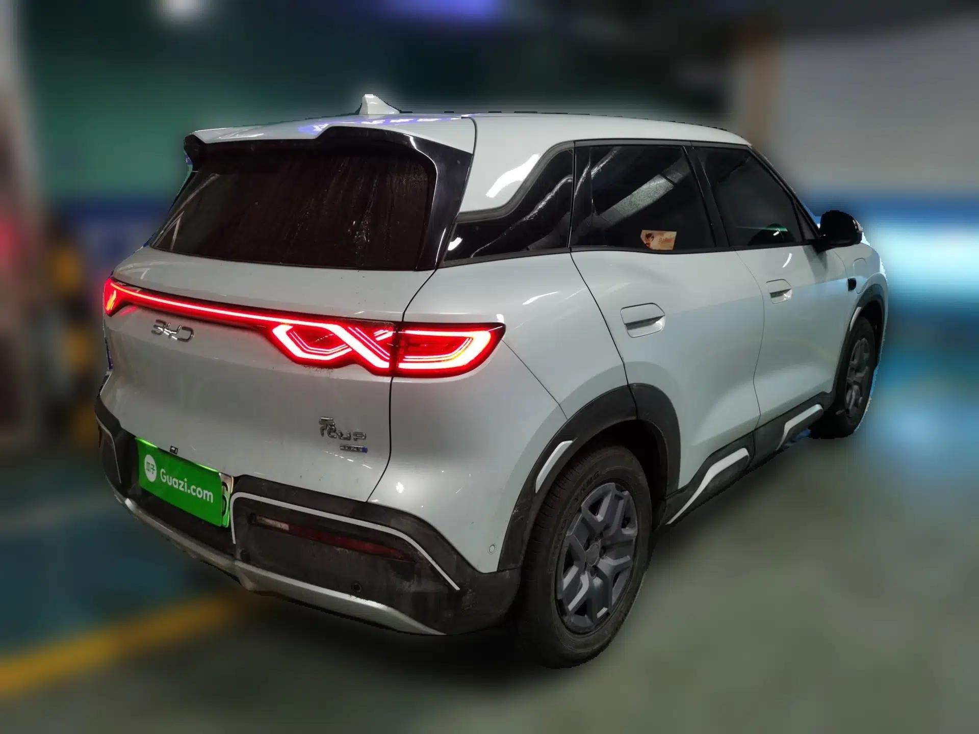 BYD Yuan UP 2025 Intelligent Driving Version 401 KM Dynamic Edition — миниатюра 6