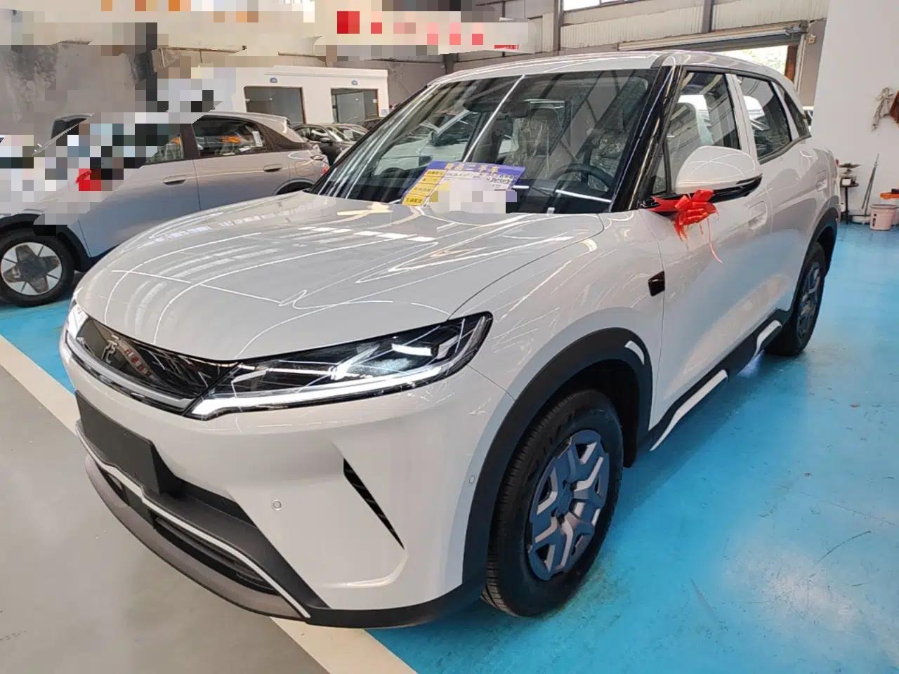 BYD Yuan UP 2025 Intelligent Driving Version 401 KM Dynamic Edition — миниатюра 1