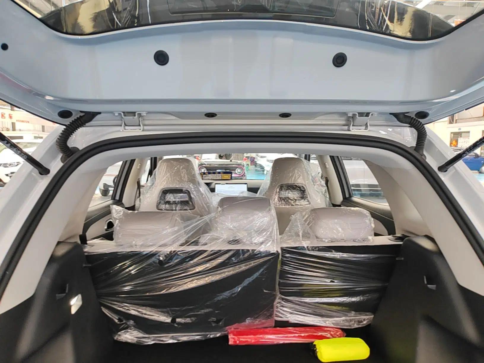 BYD Yuan UP 2025 Intelligent Driving Version 401 KM Dynamic Edition — миниатюра 22