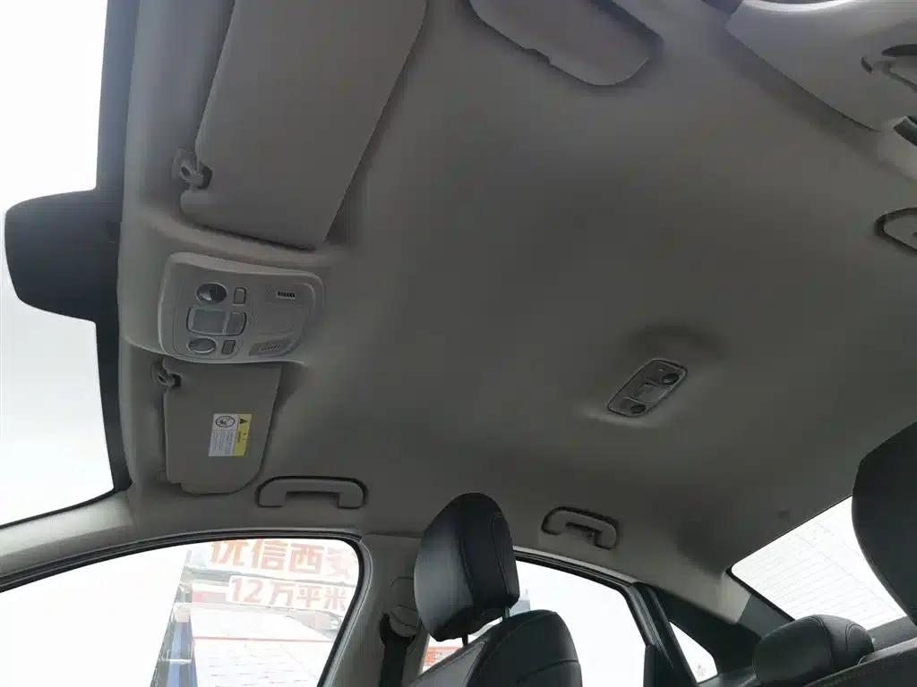 Citroën C4 2016 1.6L Manual Deluxe — миниатюра 14