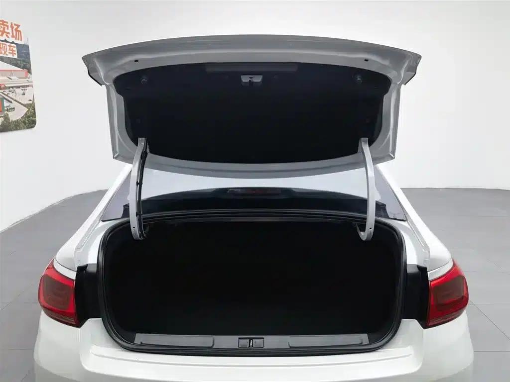 Citroën C4 2016 1.6L Manual Deluxe — миниатюра 16