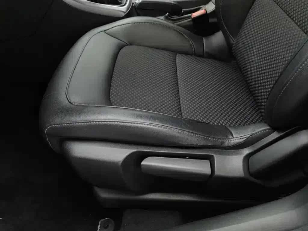 Citroën C4 2016 1.6L Manual Deluxe — миниатюра 20