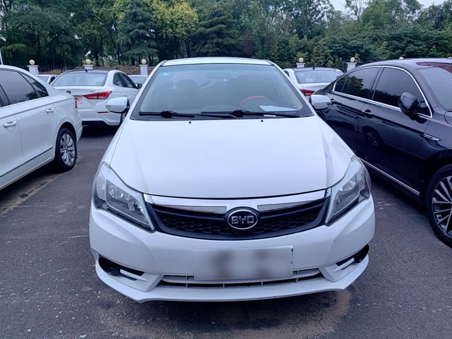 BYD F3 2015 Energy-Saving Edition 1.5L Manual Luxury Model — миниатюра 2