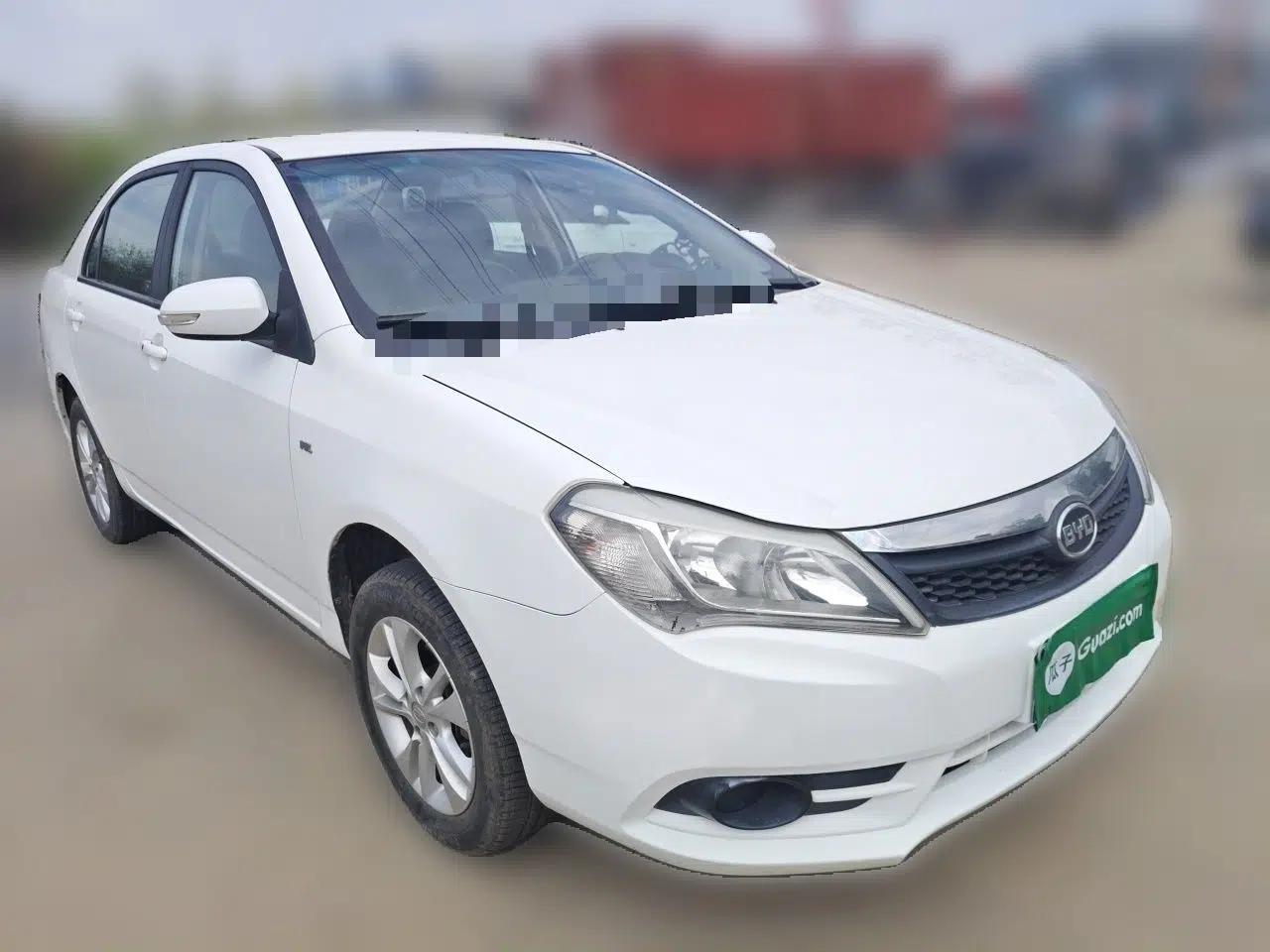 BYD F3 2015 Energy-Saving Edition 1.5L Manual Luxury Model — миниатюра 3