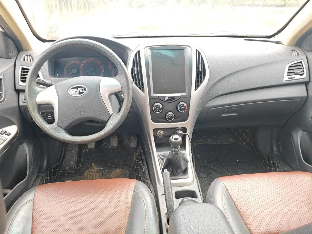 BYD F3 2015 Energy-Saving Edition 1.5L Manual Luxury Model — миниатюра 10