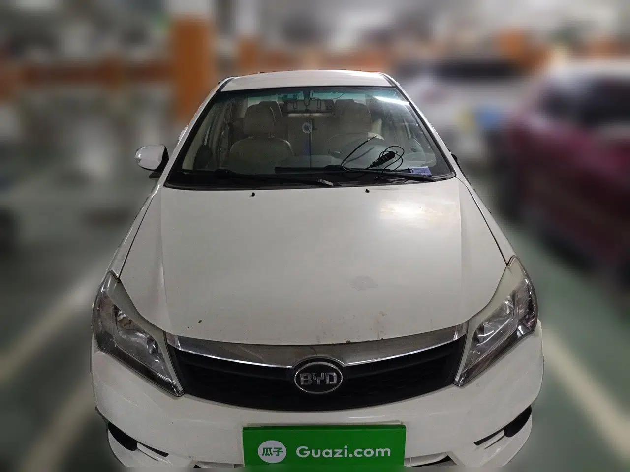 BYD F3 2014 1.5L Manual Luxury Model — миниатюра 2