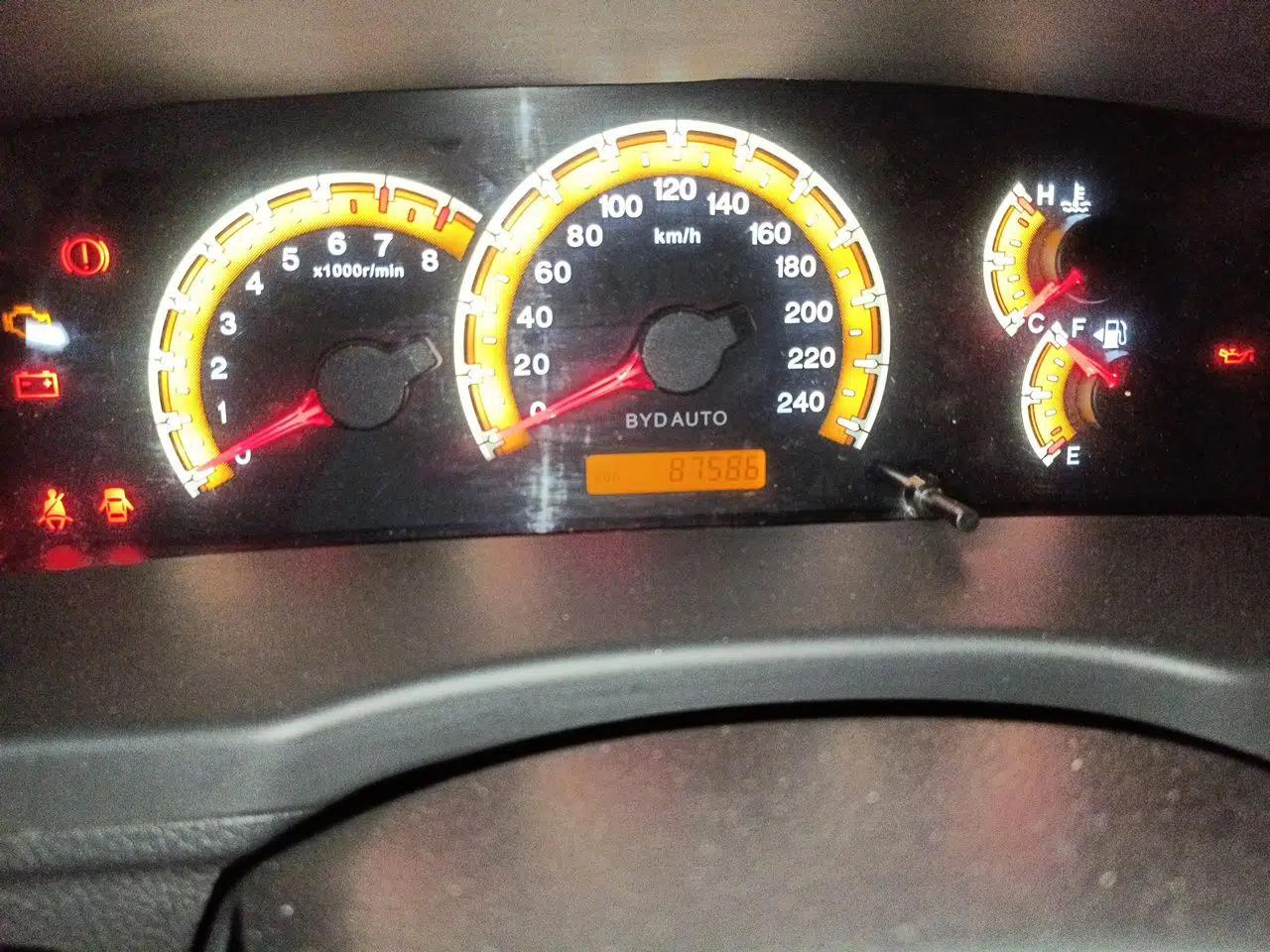 BYD F3 2014 1.5L Manual Luxury Model — миниатюра 13