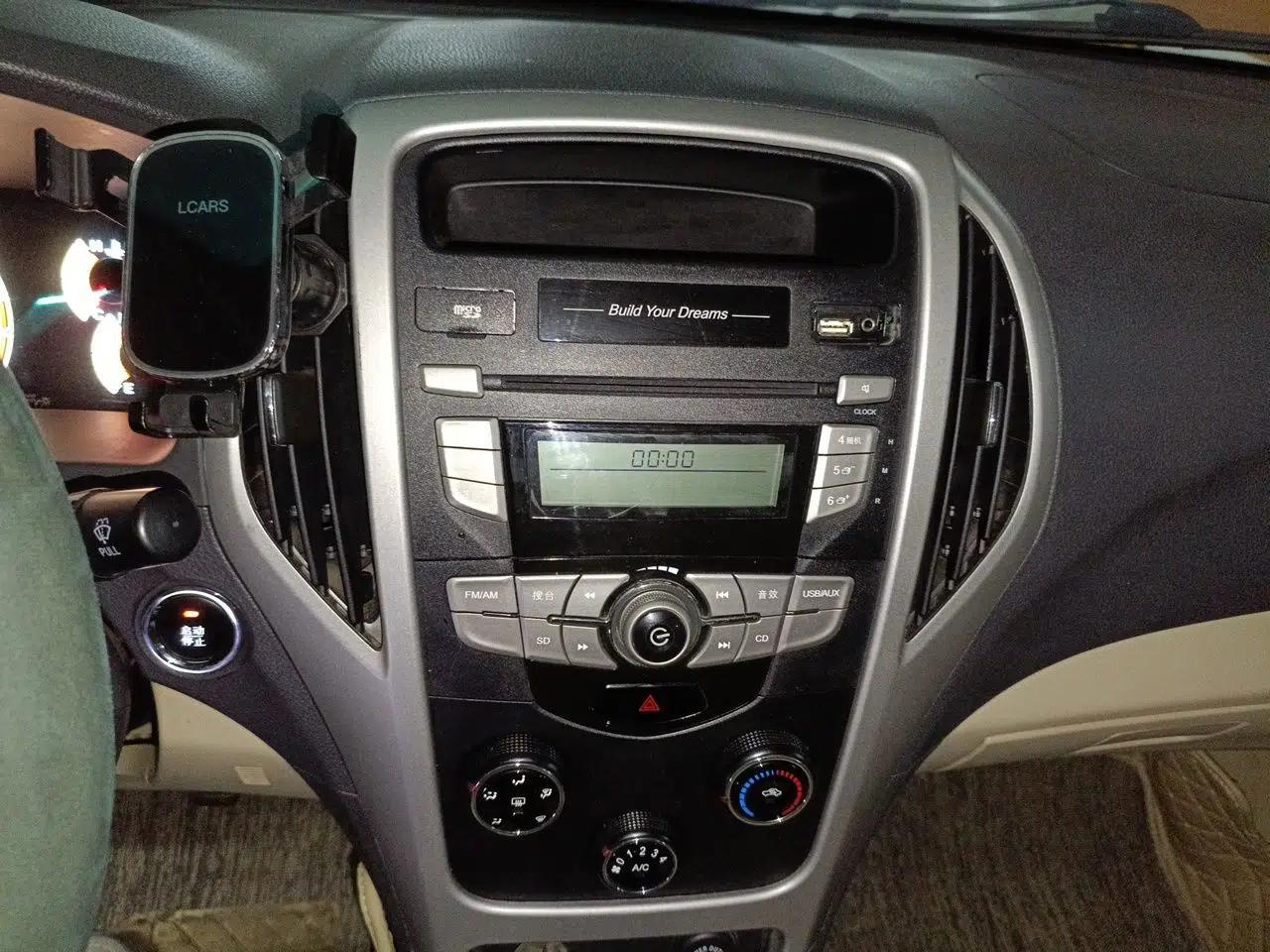 BYD F3 2014 1.5L Manual Luxury Model — миниатюра 14