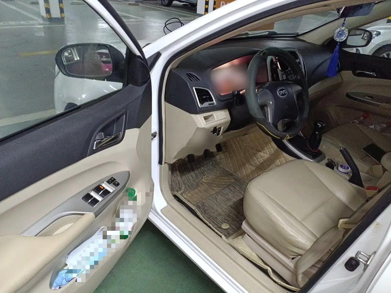 BYD F3 2014 1.5L Manual Luxury Model — миниатюра 17