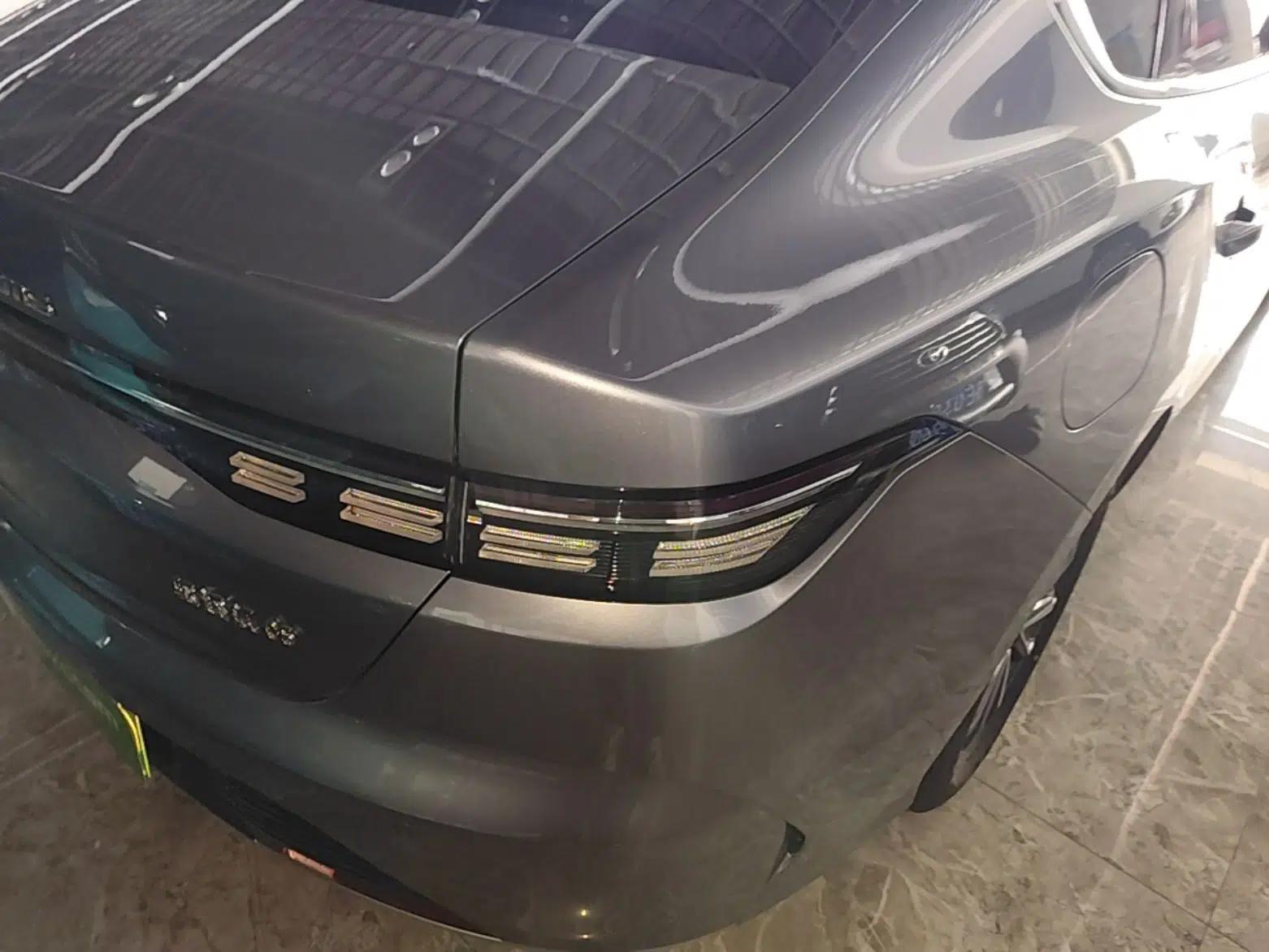 BYD Destroyer 05 2024 HONOR Edition DM-i 55KM Luxury Model — миниатюра 7