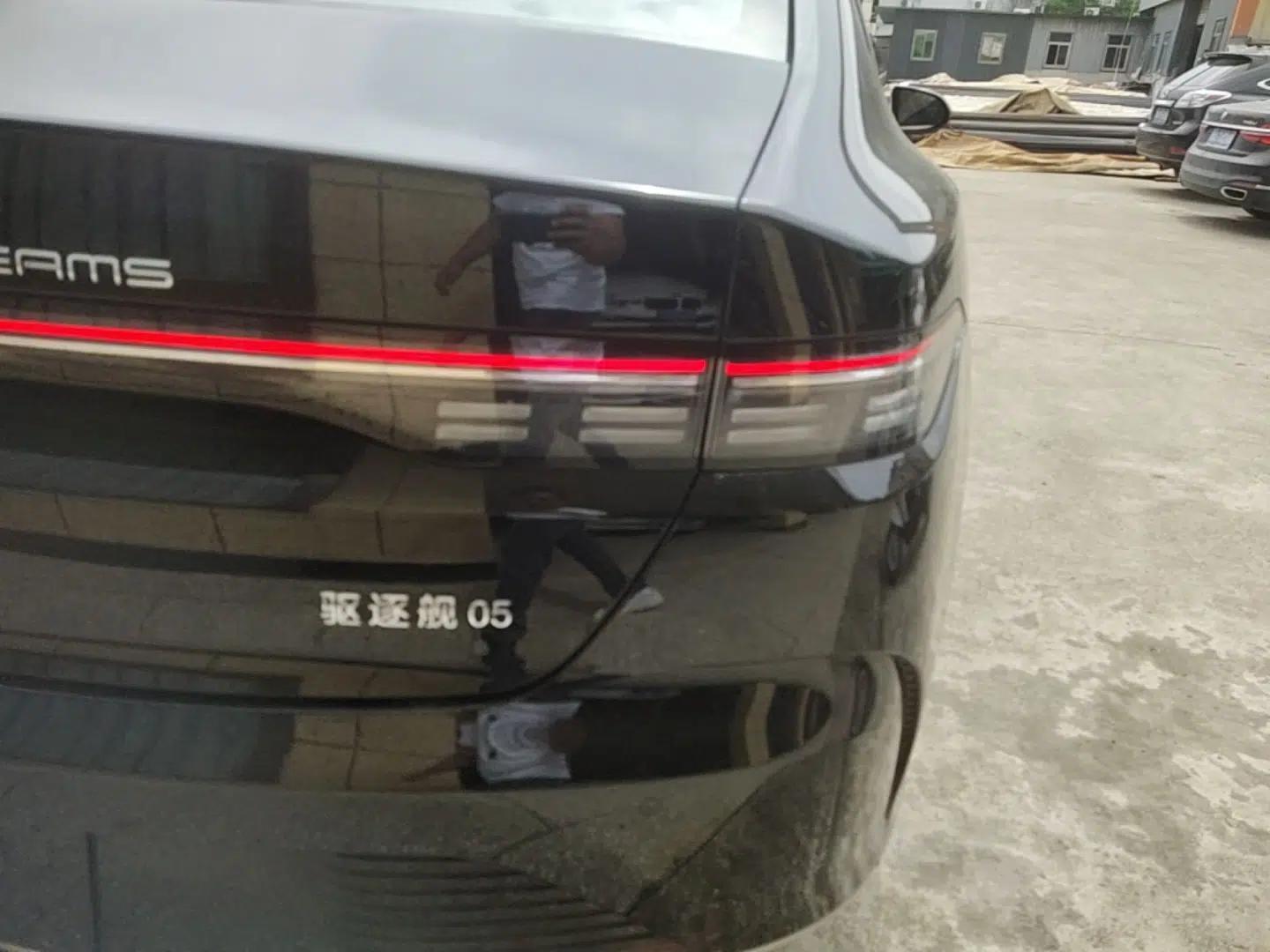 BYD Destroyer 05 2024 HONOR Edition DM-i 55KM Luxury Model — миниатюра 7