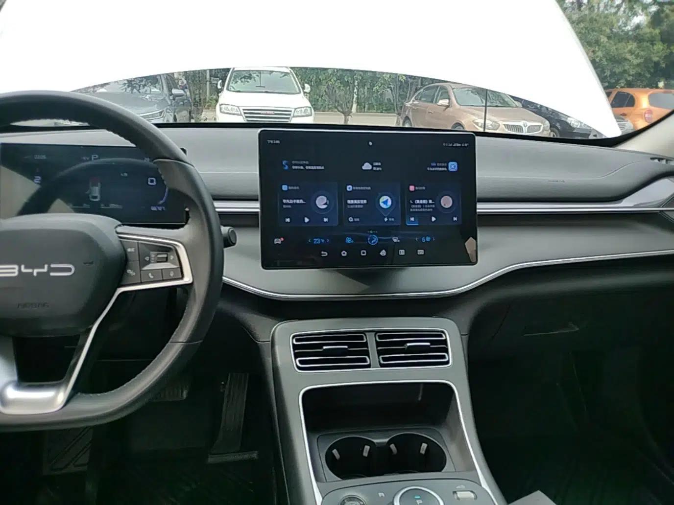BYD Destroyer 05 2024 HONOR Edition DM-i 55KM Luxury Model — миниатюра 16