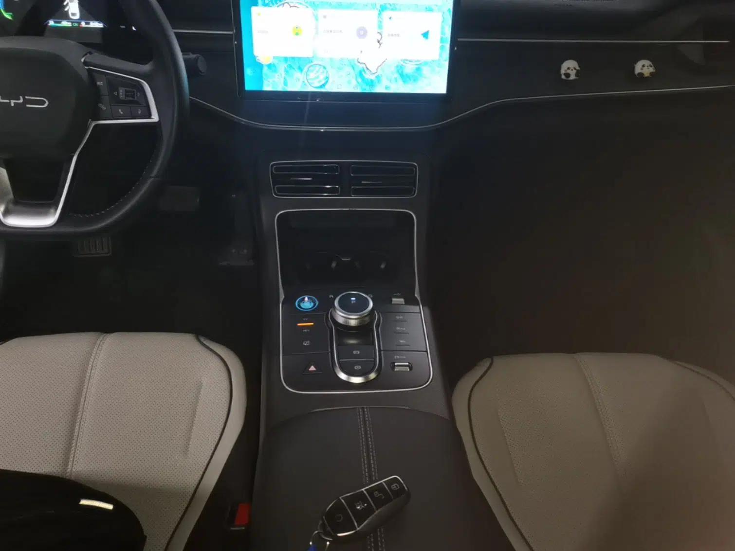 BYD Destroyer 05 2024 HONOR Edition DM-i 55KM Luxury Model — миниатюра 16