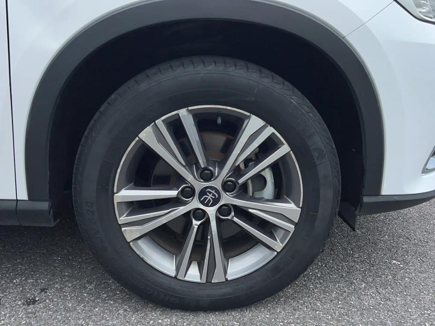 BYD Song Pro 2019 1.5T Automatic Luxury Model — миниатюра 13