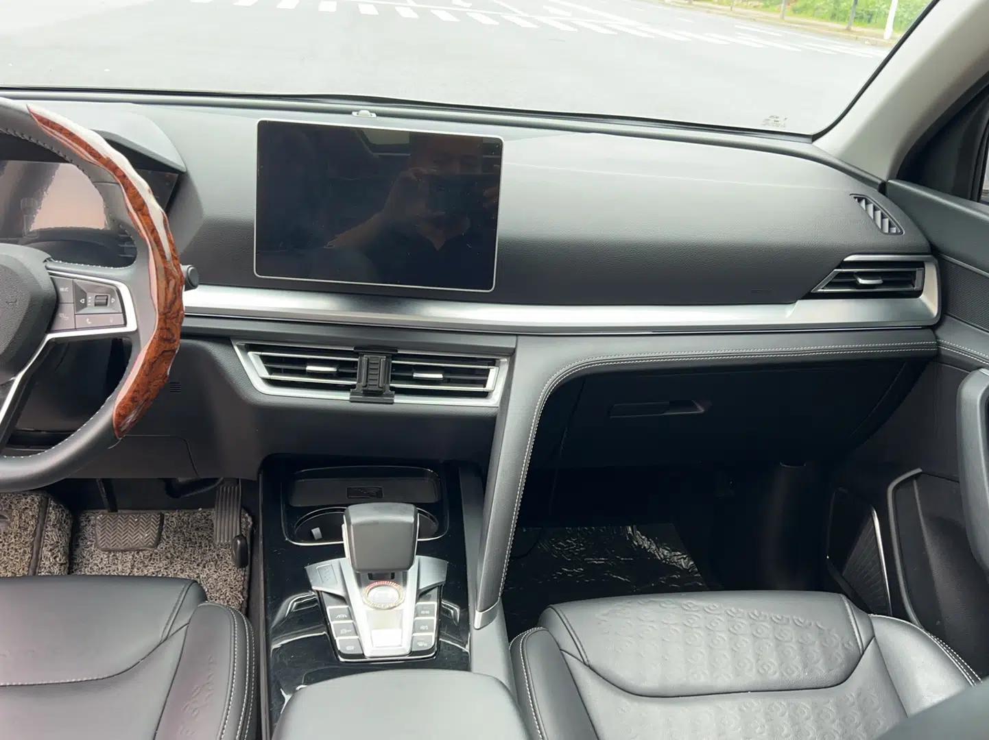 BYD Song Pro 2019 1.5T Automatic Luxury Model — миниатюра 28