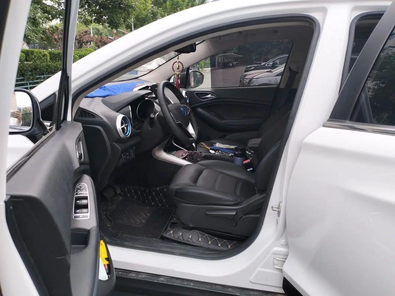 BYD Yuan New Energy 2018 EV360 Smart Connect Cool Edition — миниатюра 12