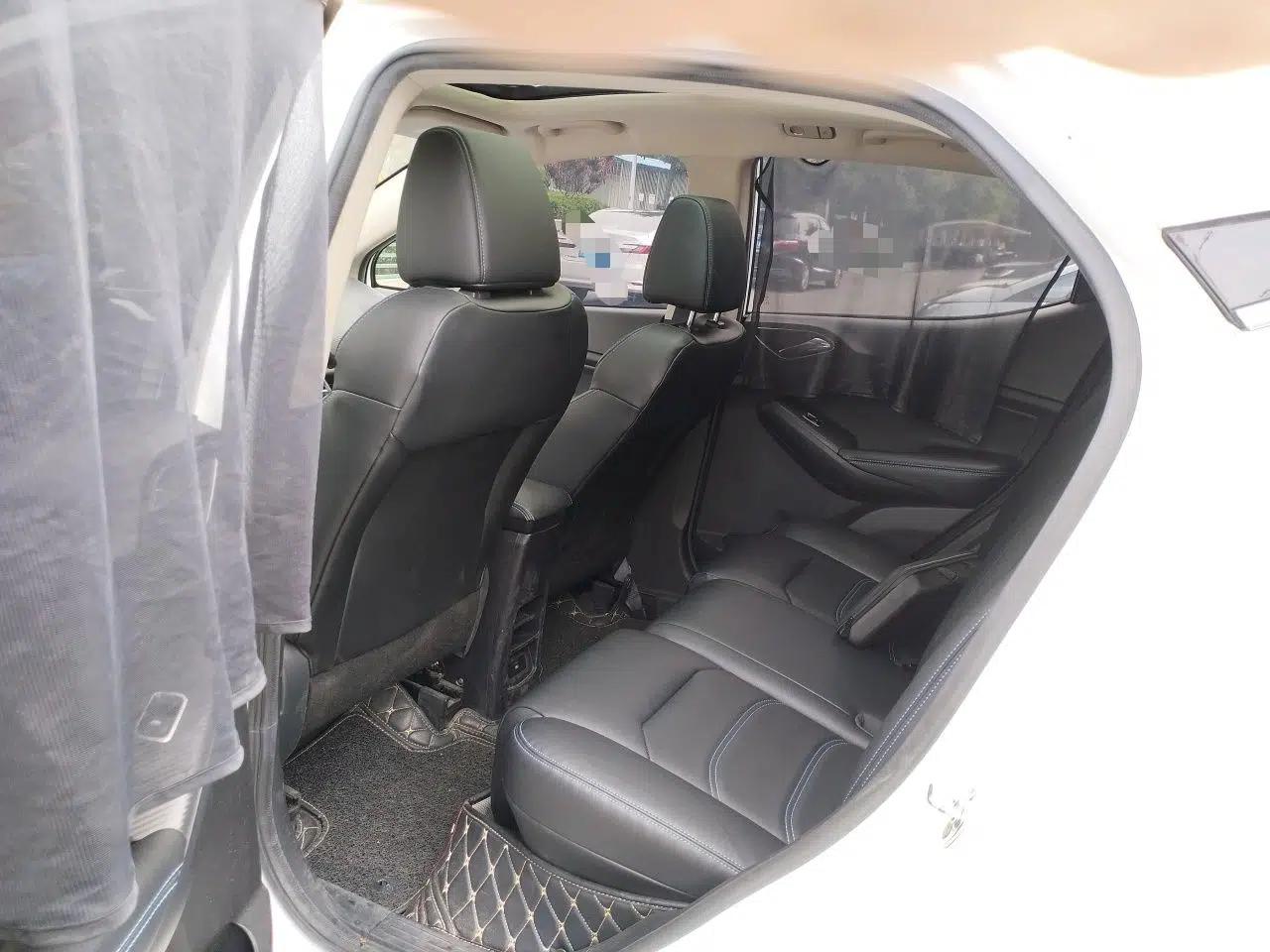 BYD Yuan New Energy 2018 EV360 Smart Connect Cool Edition — миниатюра 14