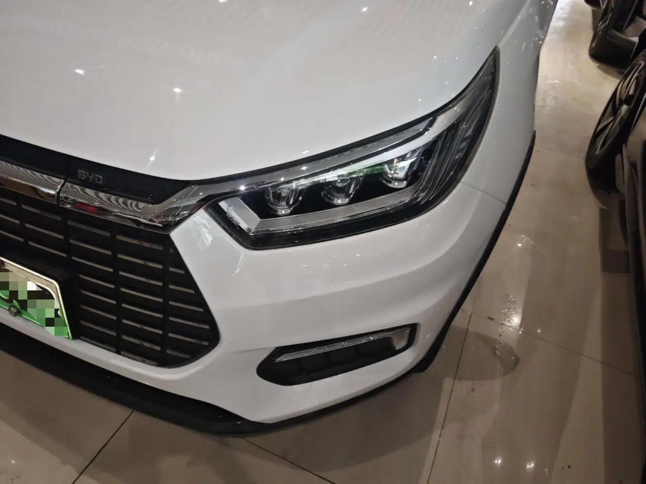 BYD Yuan New Energy 2019 EV360 Smart Connect Enjoyment Model — миниатюра 5