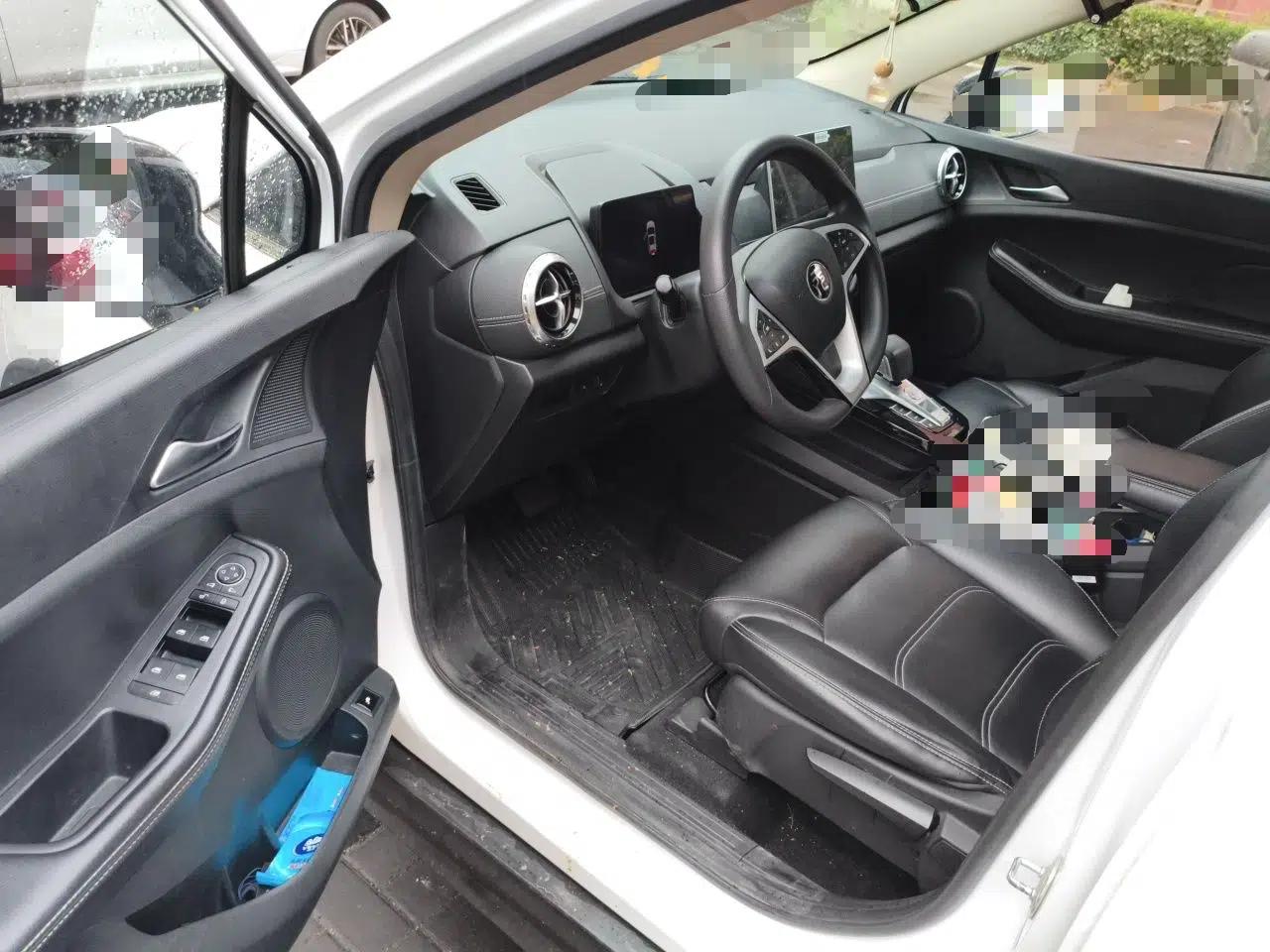 BYD Yuan New Energy 2019 EV535 Smart Connect Trendsetting Model — миниатюра 17