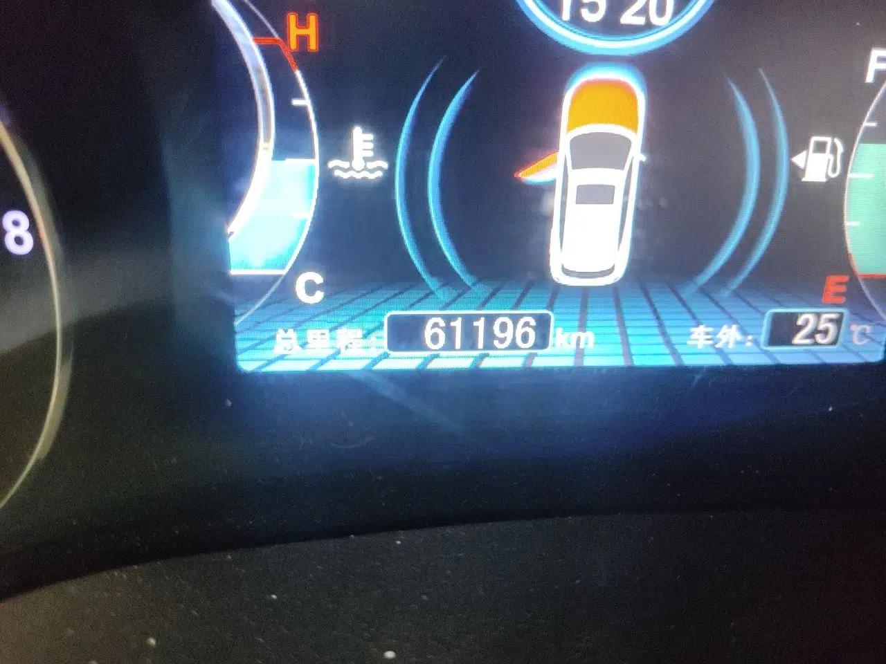 BYD Song 2016 1.5TI Manual Luxury Model — миниатюра 13