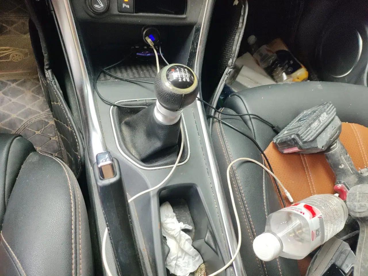 BYD Song 2016 1.5TI Manual Luxury Model — миниатюра 15