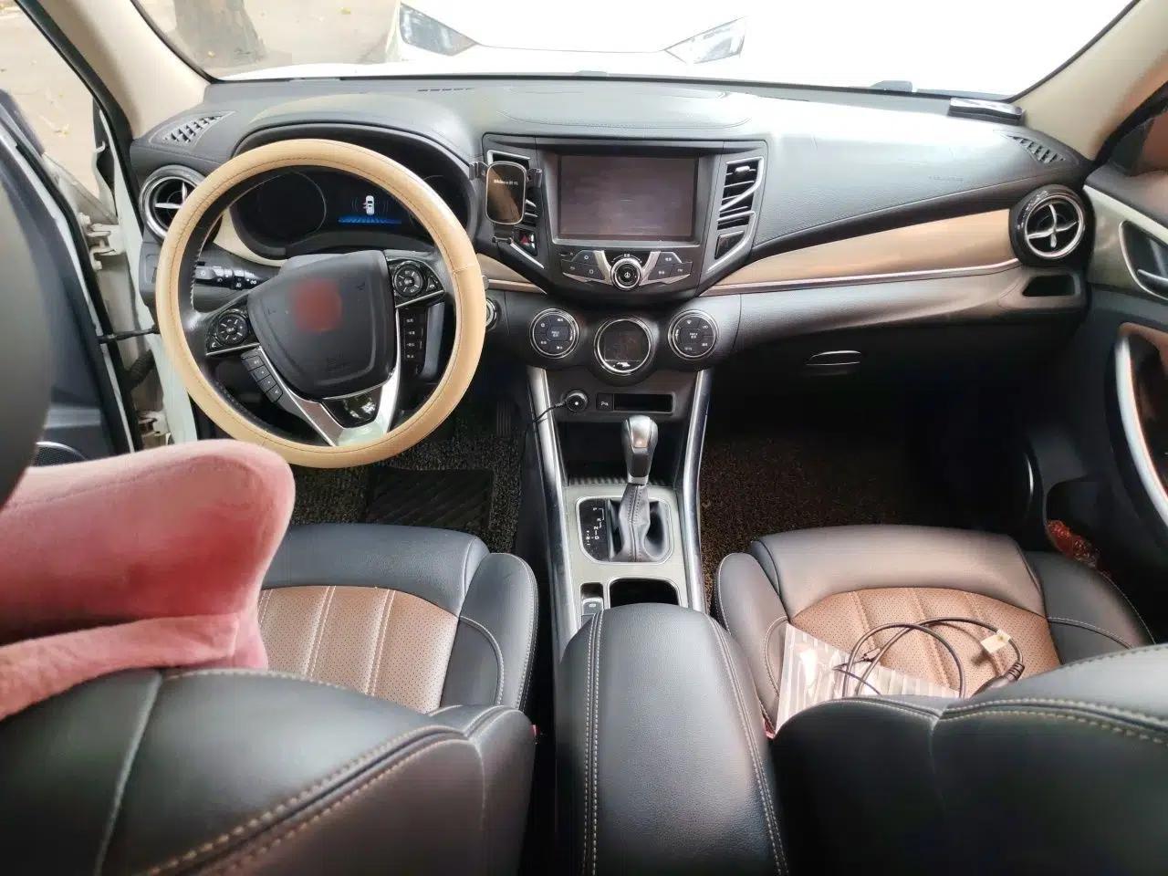 BYD Song 2017 Gaishe Upgrade Edition 1.5TID Automatic Elite Model — миниатюра 10
