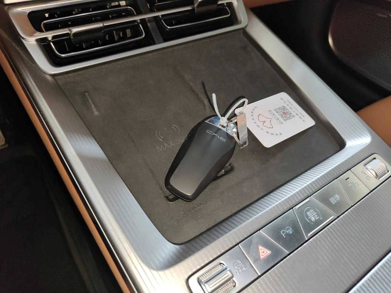 BYD Han L 2025 EV Four-Wheel Drive LiDAR Flagship Model — миниатюра 12