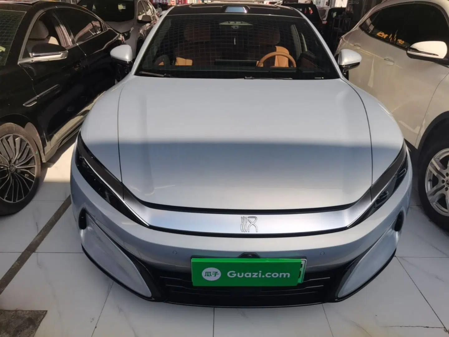 BYD Han L 2025 EV Four-Wheel Drive LiDAR Flagship Model — миниатюра 2