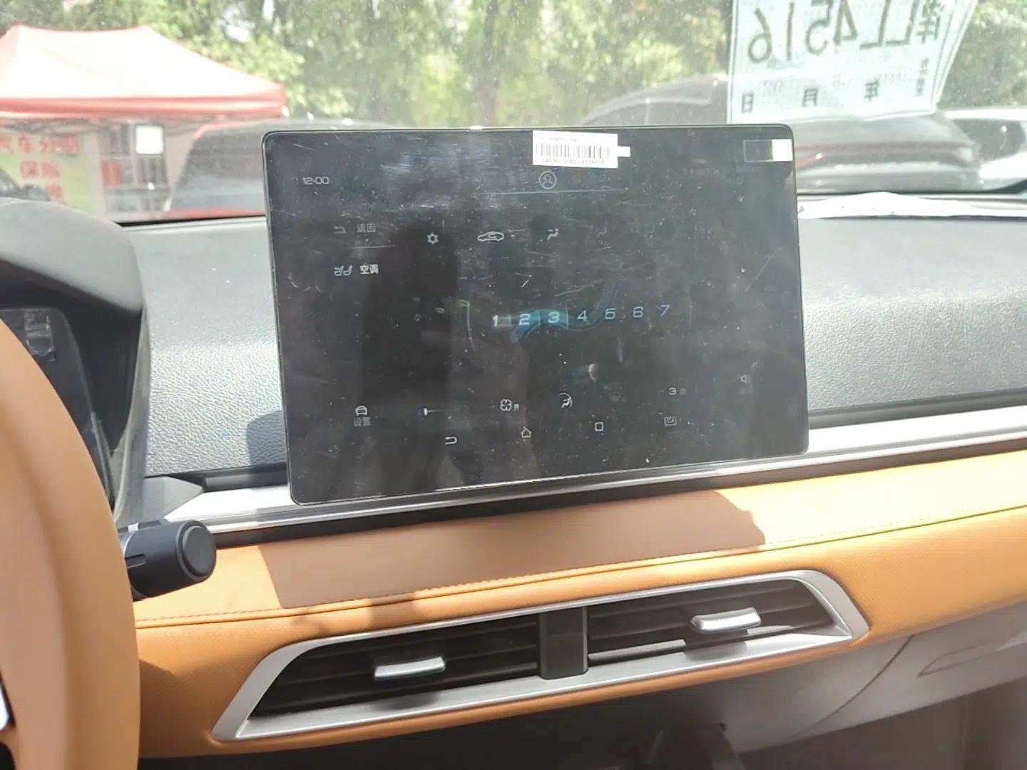 BYD e2 2020 Upgraded Version Long-Range Edition Luxury Model — миниатюра 16
