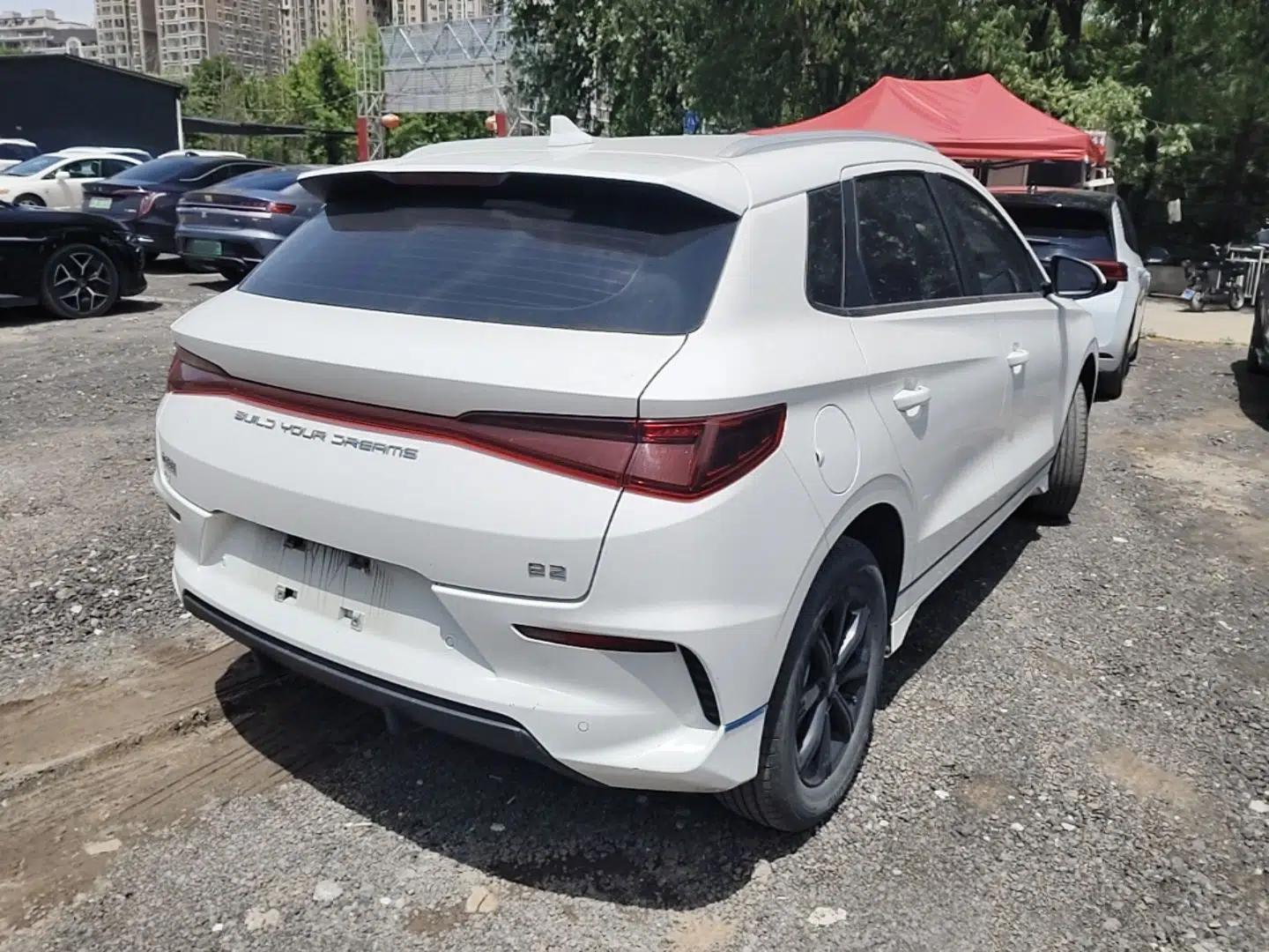 BYD e2 2020 Upgraded Version Long-Range Edition Luxury Model — миниатюра 6