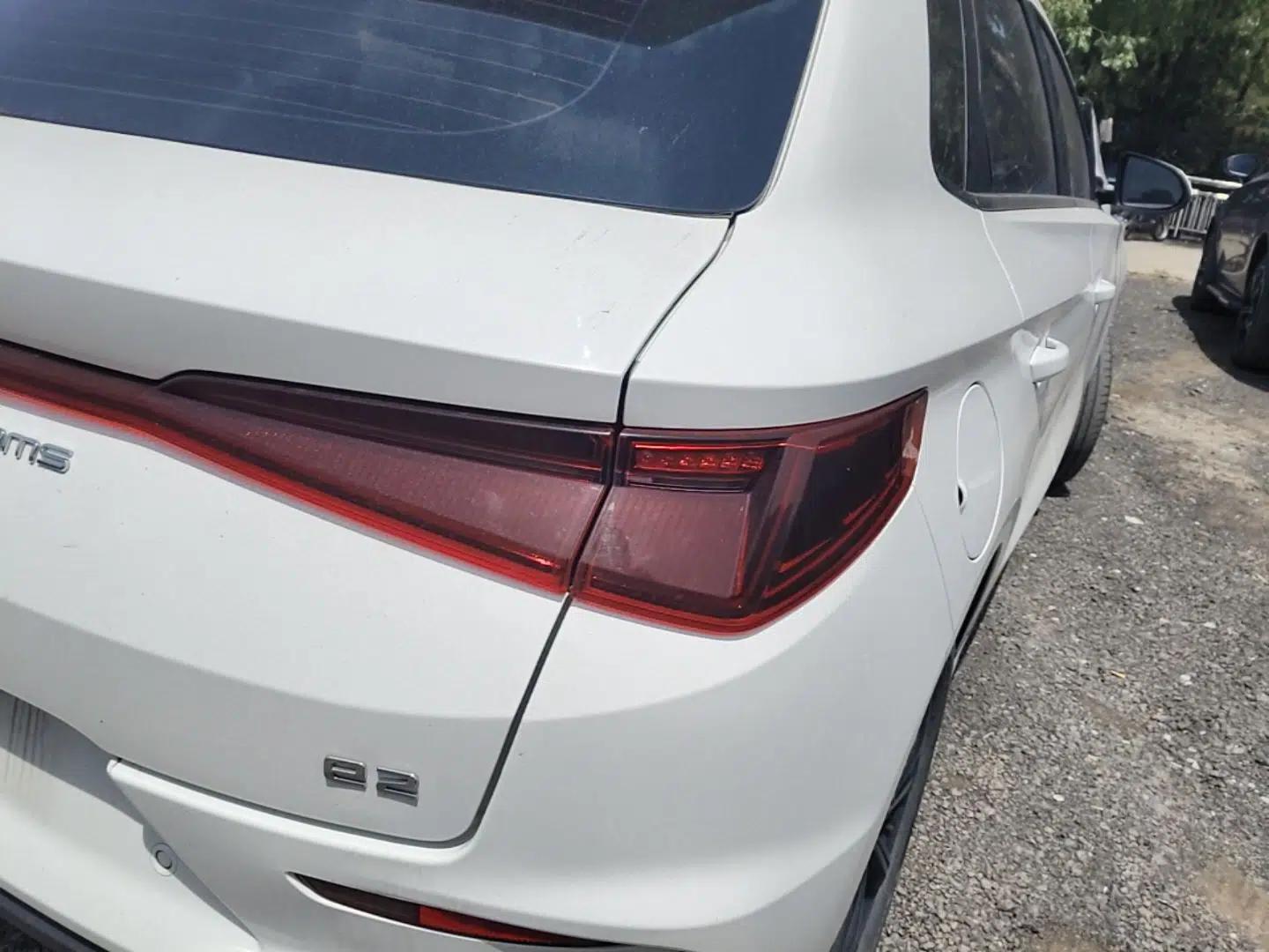 BYD e2 2020 Upgraded Version Long-Range Edition Luxury Model — миниатюра 7