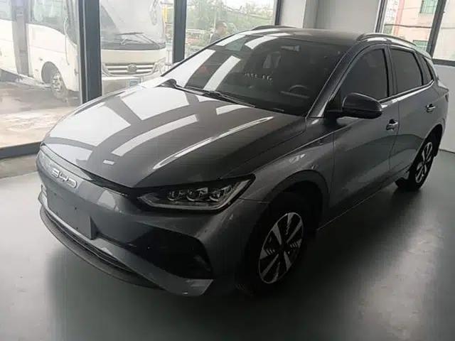 BYD e2 2023 Luxury Model