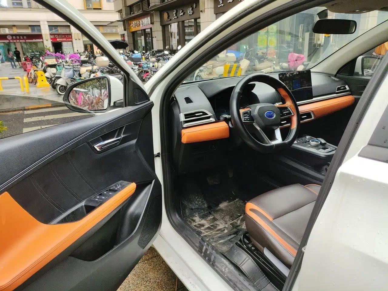 BYD e2 2021 Luxury Model — миниатюра 17