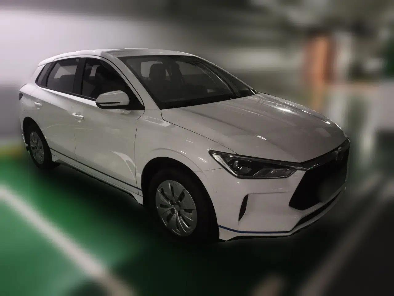 BYD e2 2021 Comfort Model — миниатюра 3