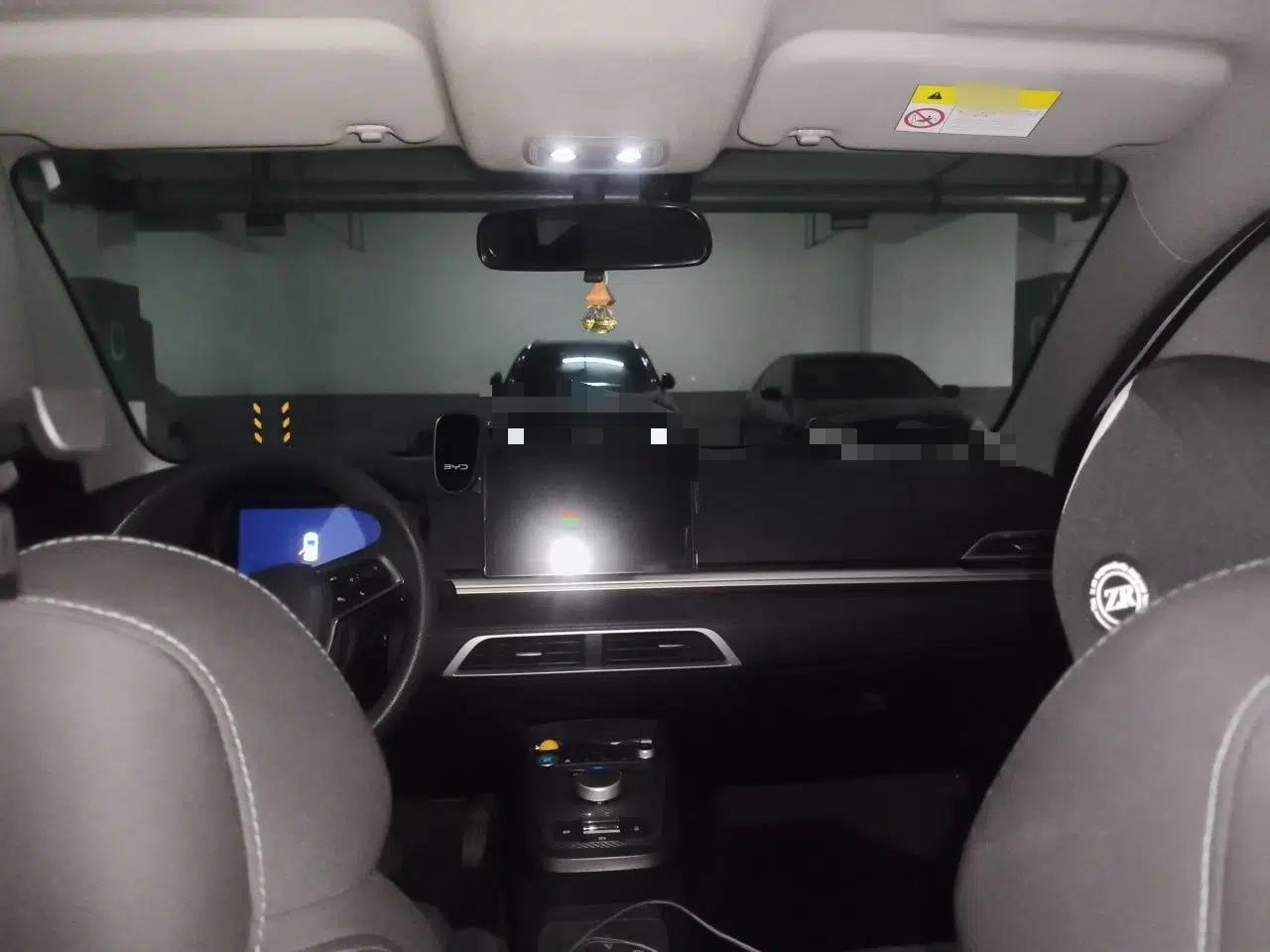 BYD e2 2021 Comfort Model — миниатюра 10