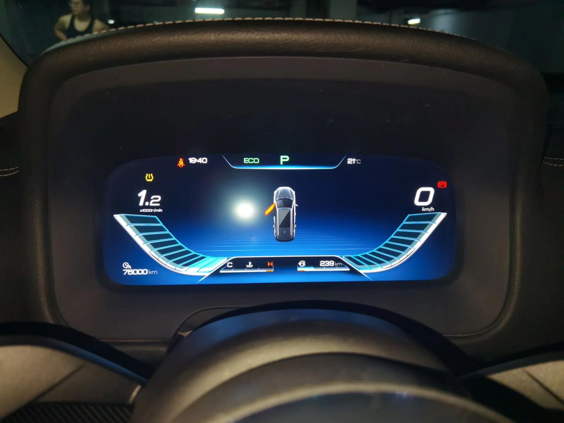 BYD Tang 2018 2.0T Automatic SmartConnect Prestige 7-Seater China V Standard — миниатюра 12