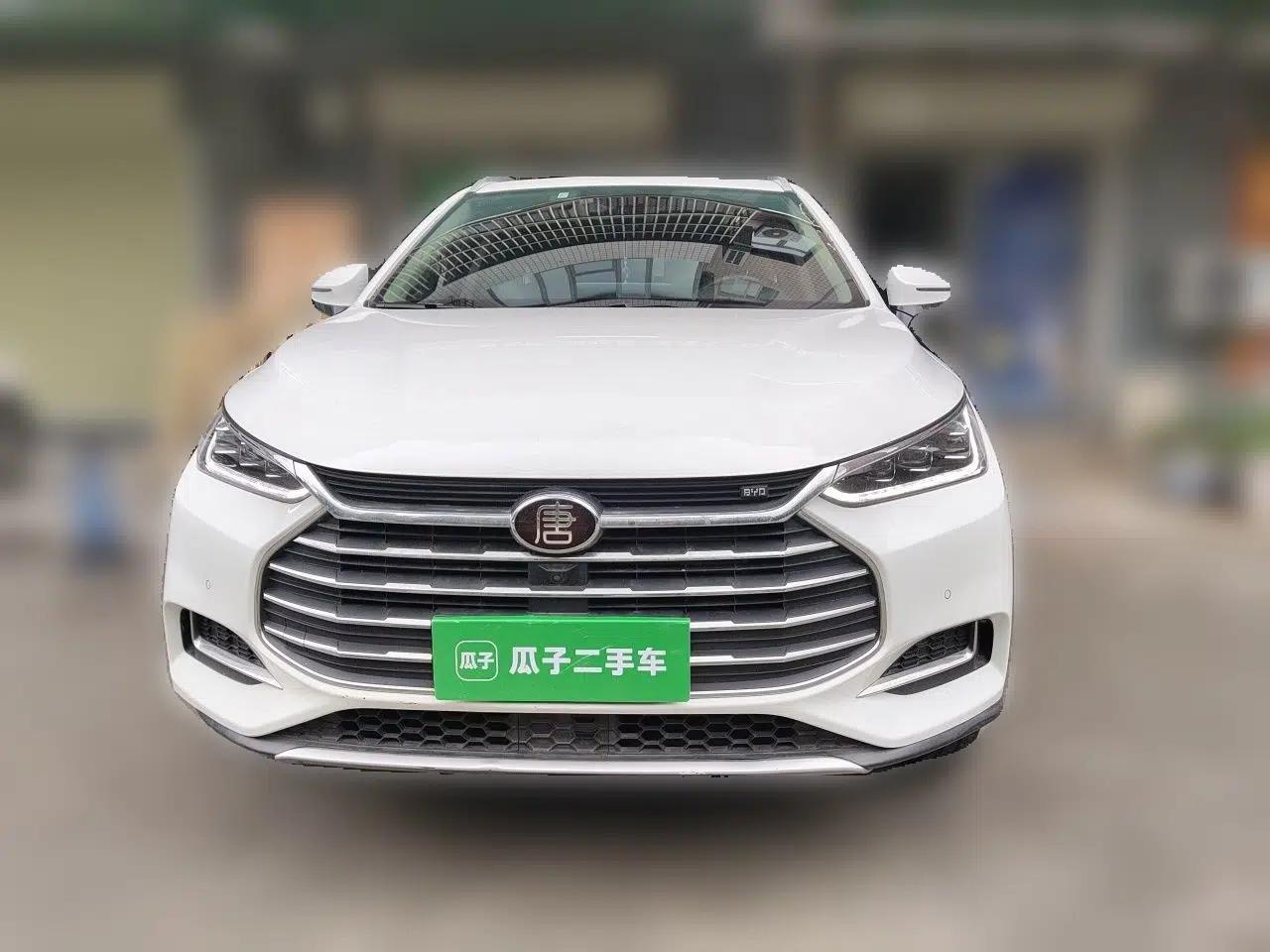 BYD Tang 2018 2.0T Automatic Smart Connect Prestige 7-Seater China V Standard — миниатюра 2